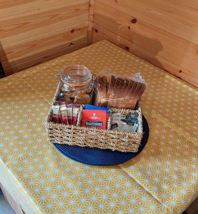 High Whashton Springs Glamping Pod, Richmond Yorks Lägenhet Exteriör bild