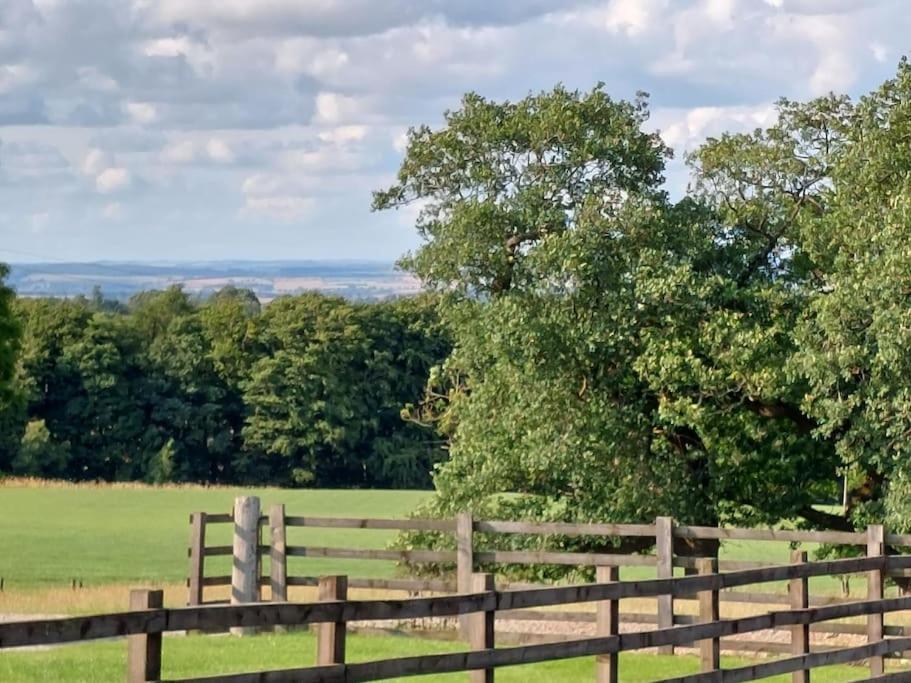 High Whashton Springs Glamping Pod, Richmond Yorks Lägenhet Exteriör bild